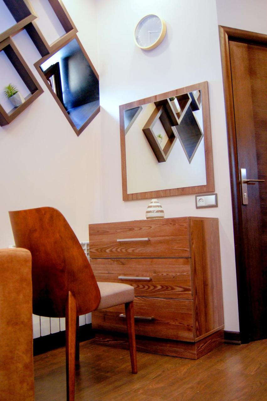 Moscow Boutique Hotel เยเรวาน ภายนอก รูปภาพ